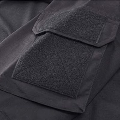 Bolsos de braço de camisa de combate cinza
