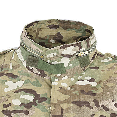 Colarinho de jaqueta de uniforme militar